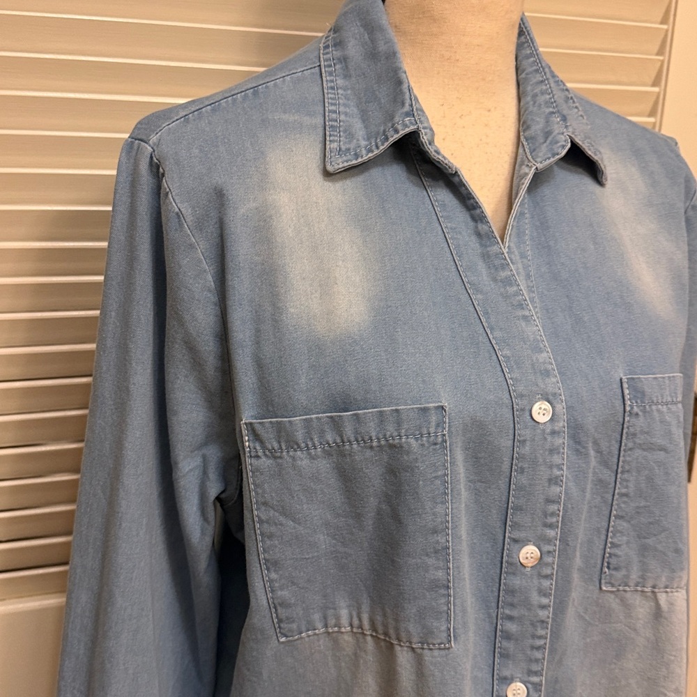 Zilcremo Denim Shirt Dress in Light Wash, Size Large, EUC - Picture 7 of 17